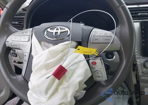 2010 Toyota Camry Xle from USA, damaged, VIN 4T1BF3EK7AU532659